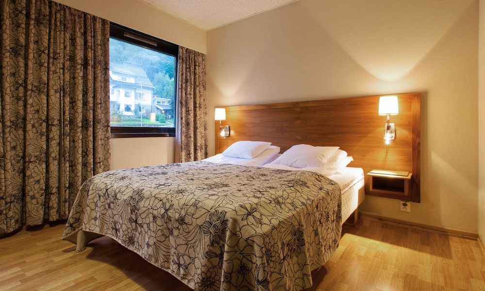 Thon Hotel Maloy 15/60