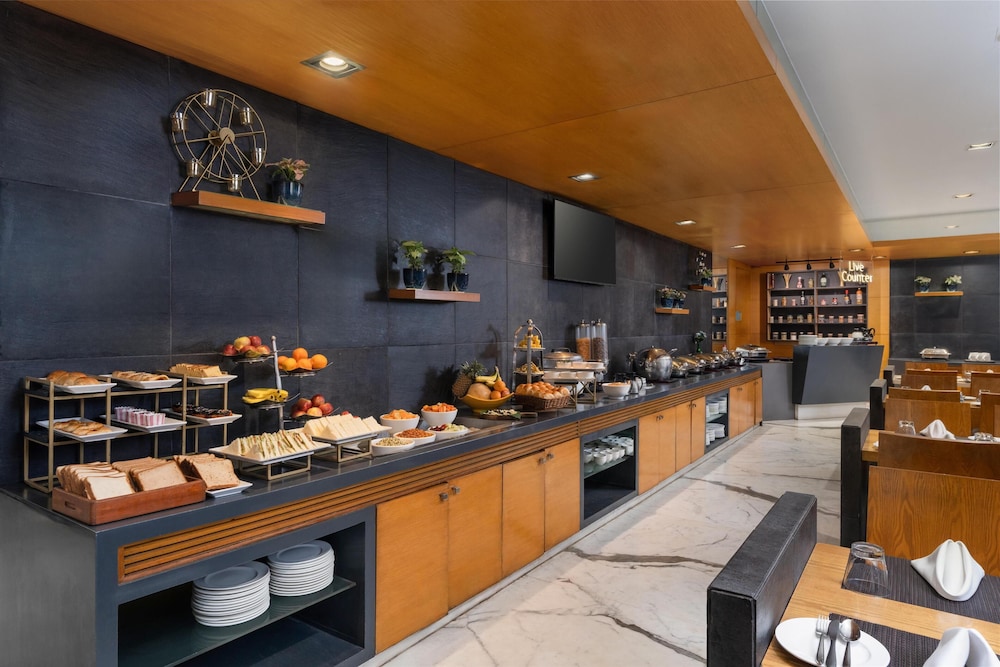 Park Inn by Radisson Navi Mumbai 34/44