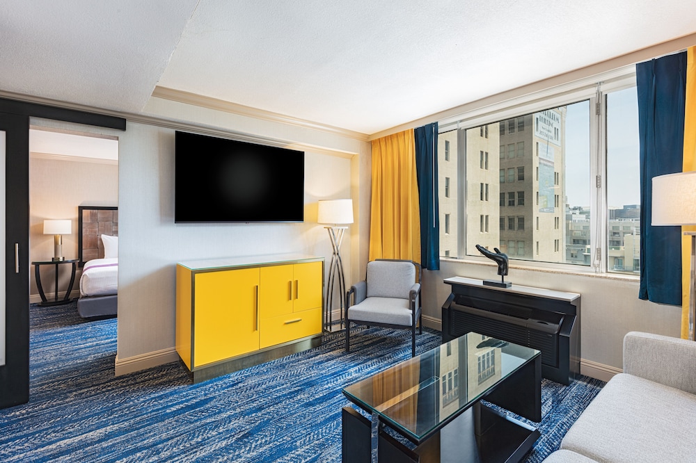 E Central Downtown Los Angeles Hotel 27/54