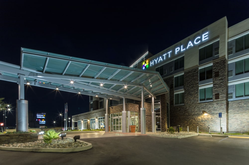 Hyatt Place Delano in DELANO - CA