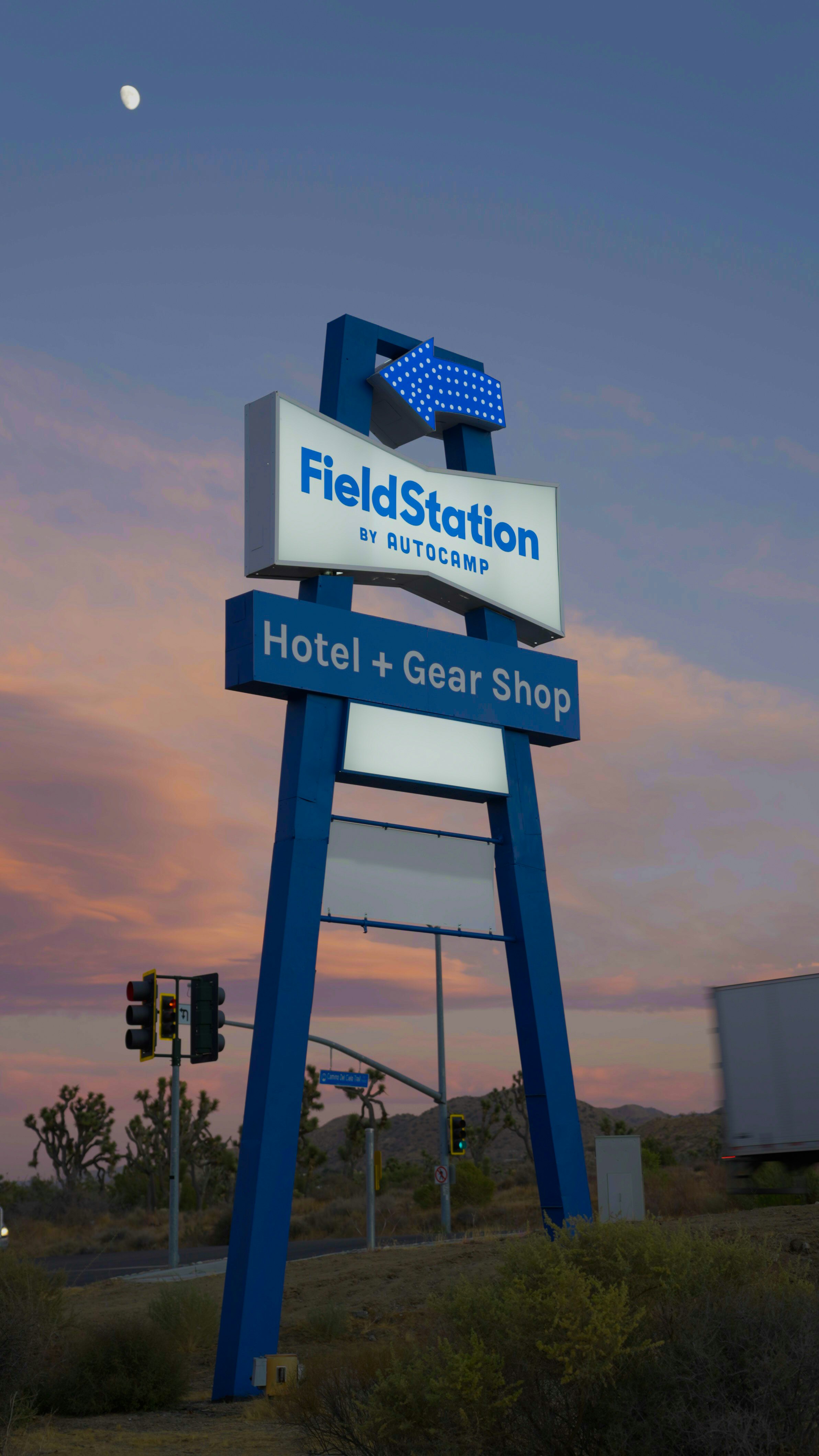 Yucca Valley/Joshua Tree Hotel 2/58