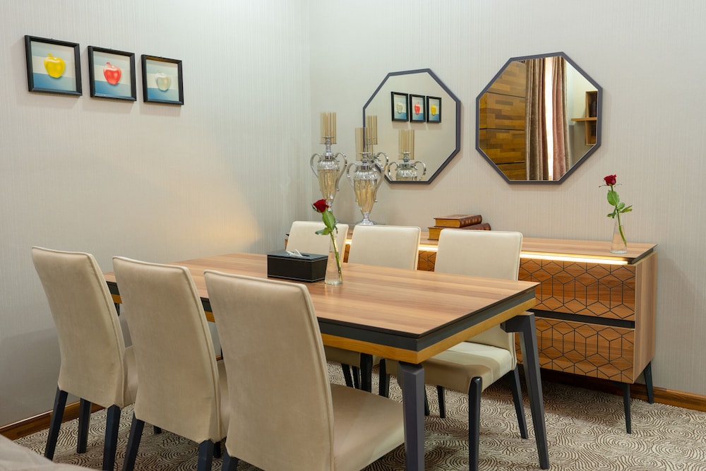 فندق كراون روز(Crown Rose hotel) 46/53