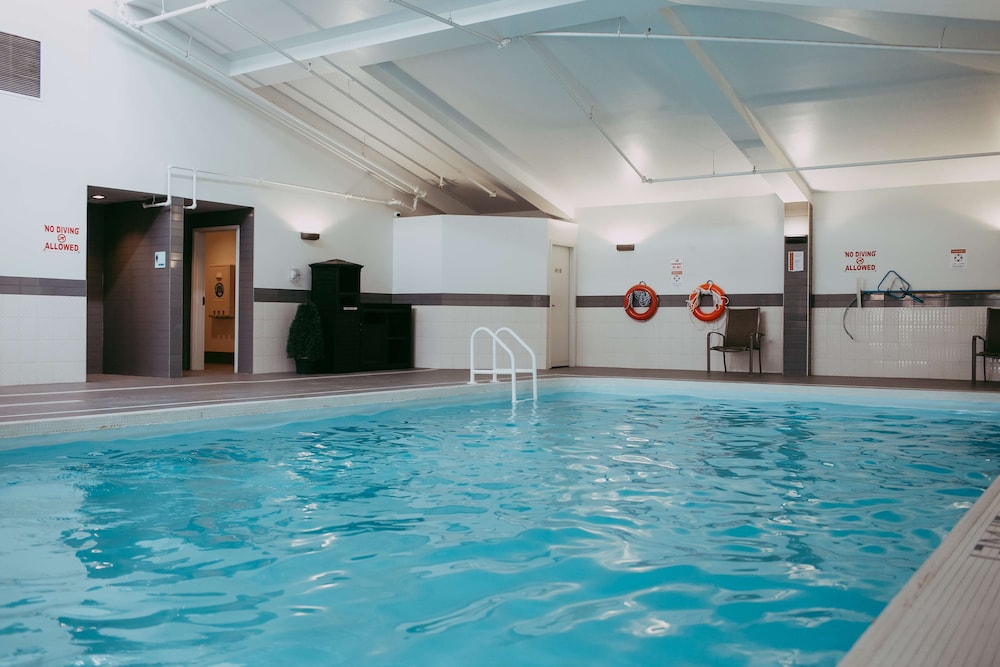 Best Western Plus West Edmonton 35/77