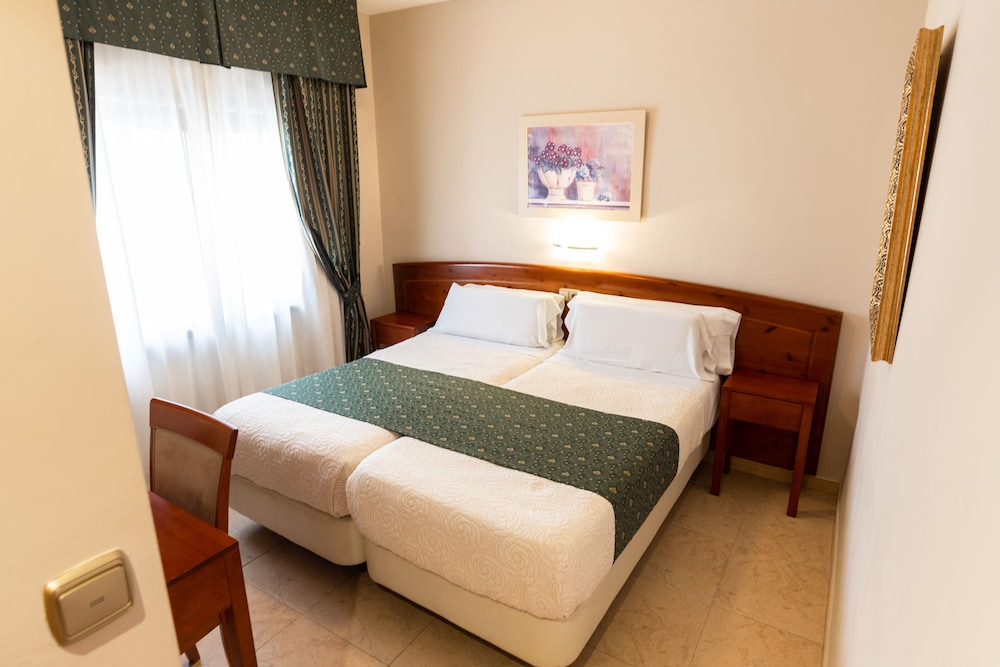 BASIC, SINGLE, DOUBLE BED