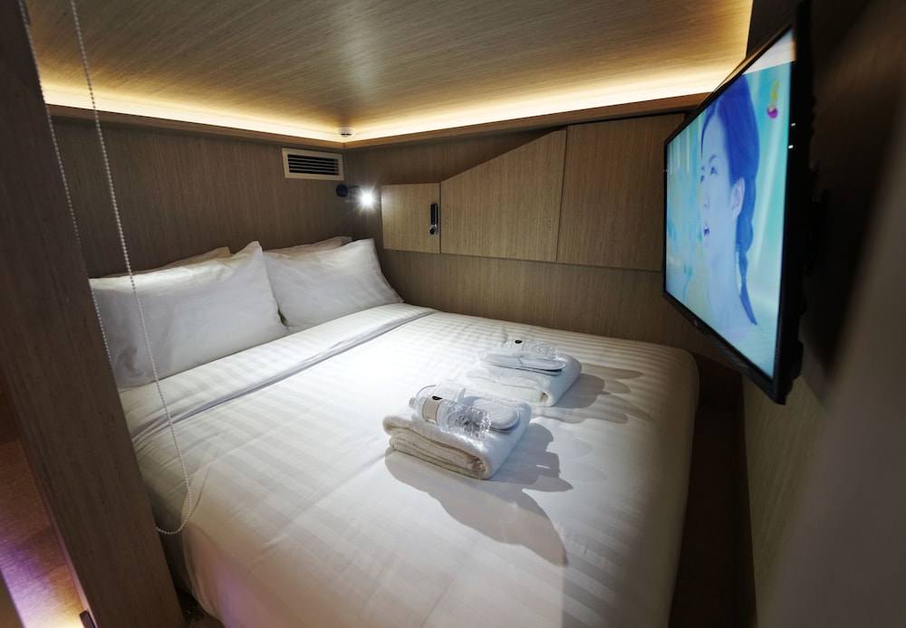 Cube Boutique Capsule Hotel Kampong Glam 8/26