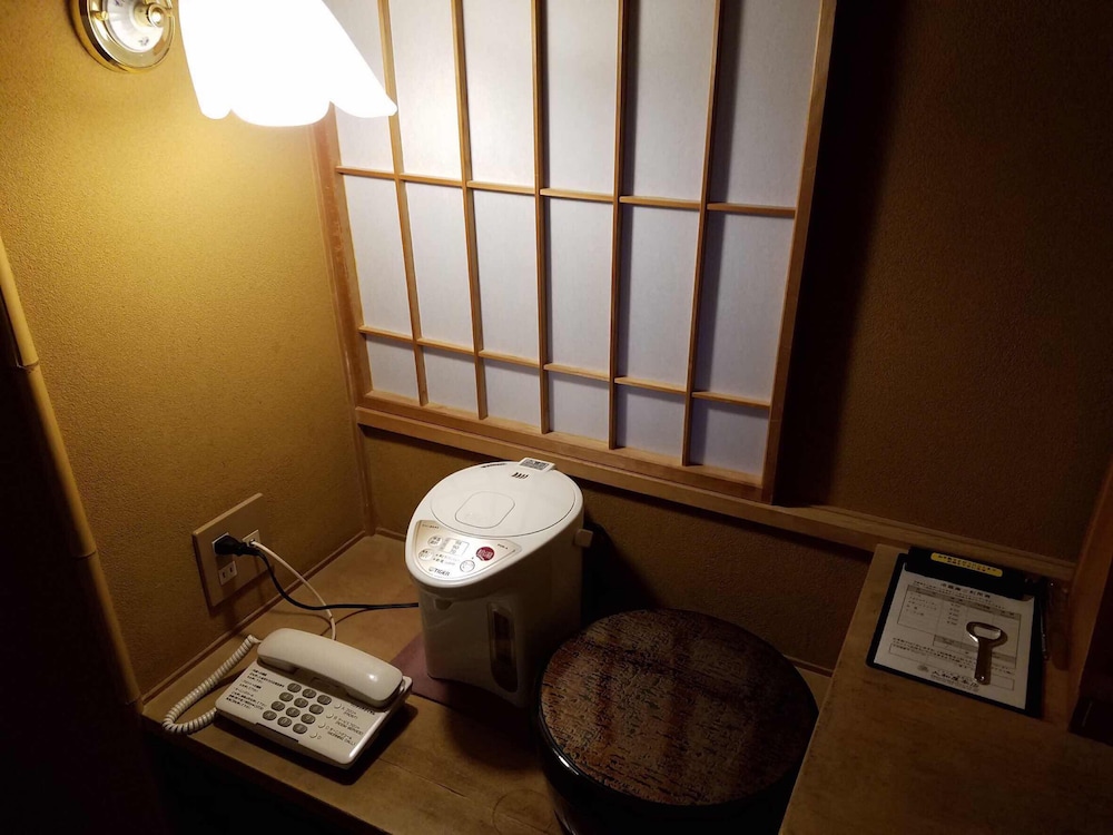 Yamatoya Honten 28/69