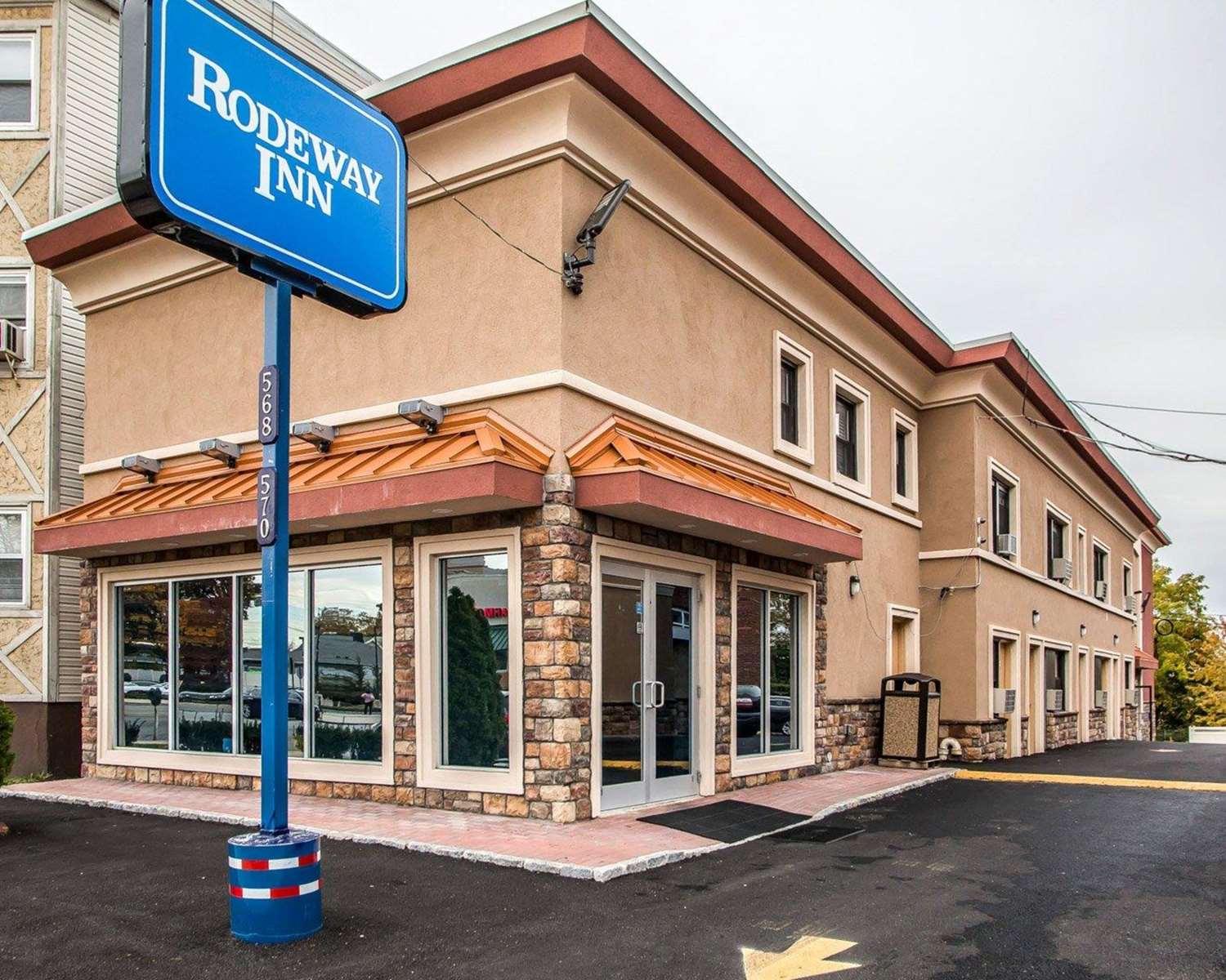 Rodeway Inn Belleville 30/30