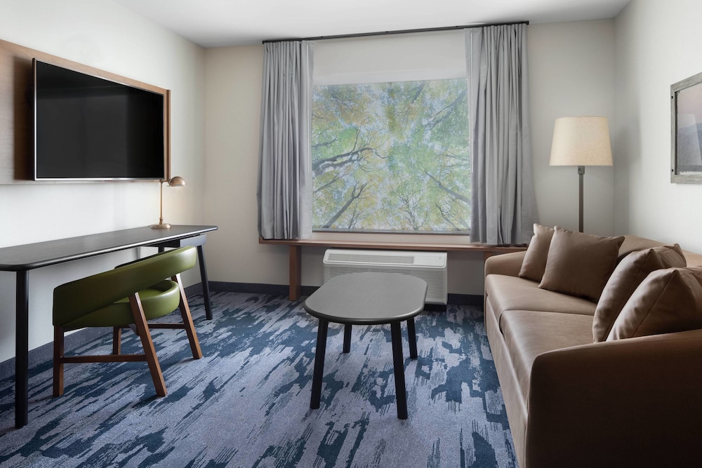 Fairfield Inn & Suites By Marriott Kenosha Pleasant Prairie 22/34
