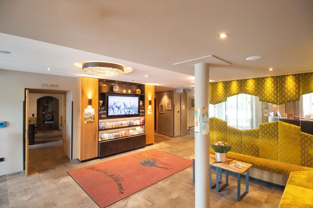 Hotel Dollinger 45/63