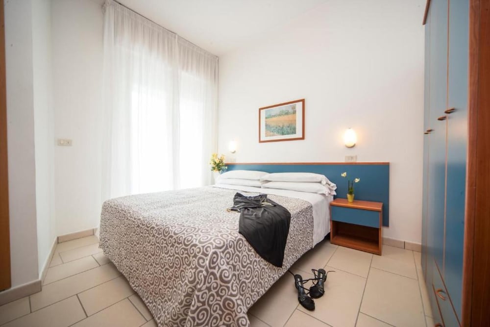 Hotel Taormina 13/25