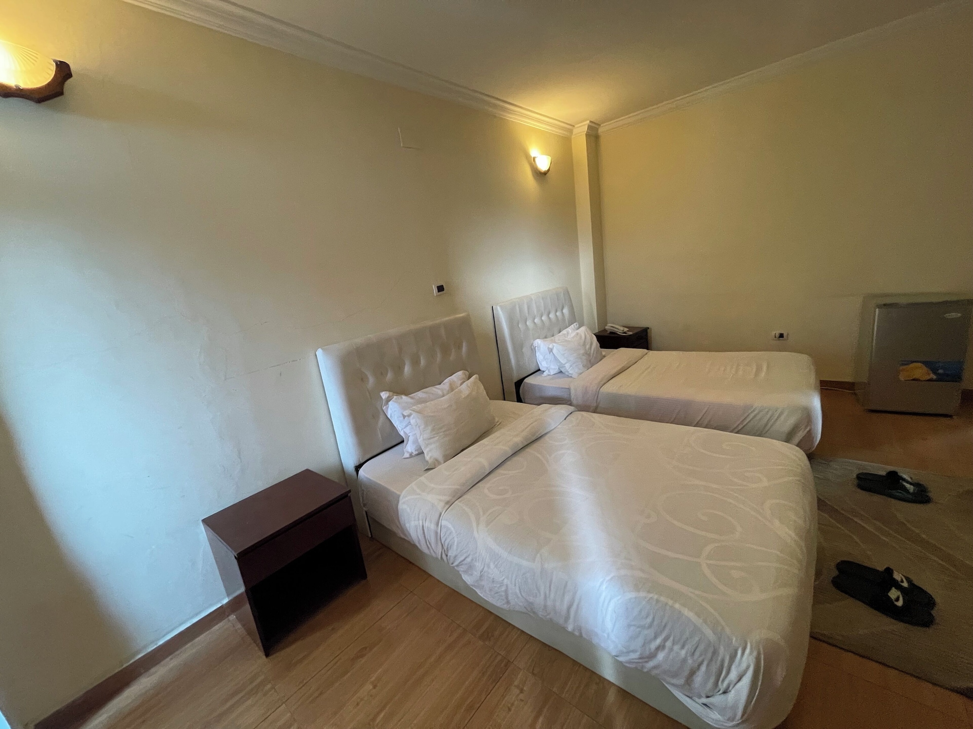 ECONOMY, DOUBLE BED, CITY VIEW