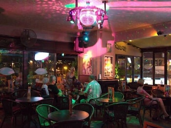 Hisar Holiday Club 33/36