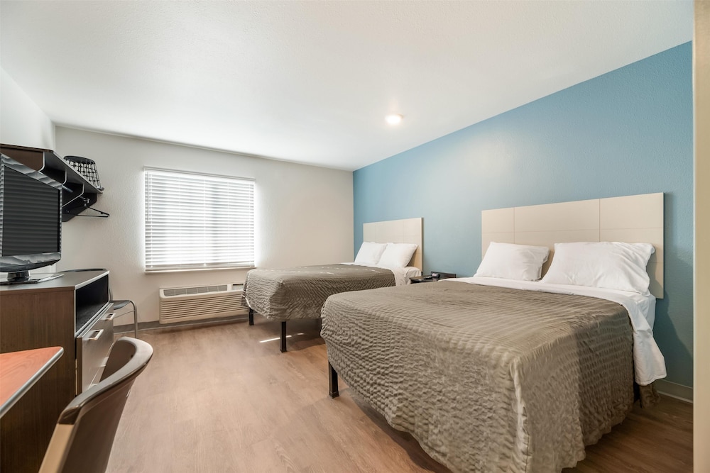 Extended Stay America Select Suites - Ocala 16/42
