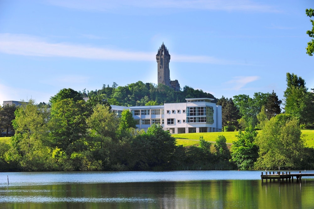 Willow Court University of Stirling 18/24