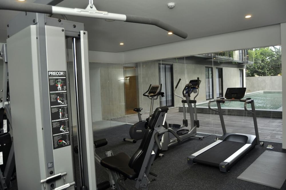 Park5 Hotel Cilandak 36/65