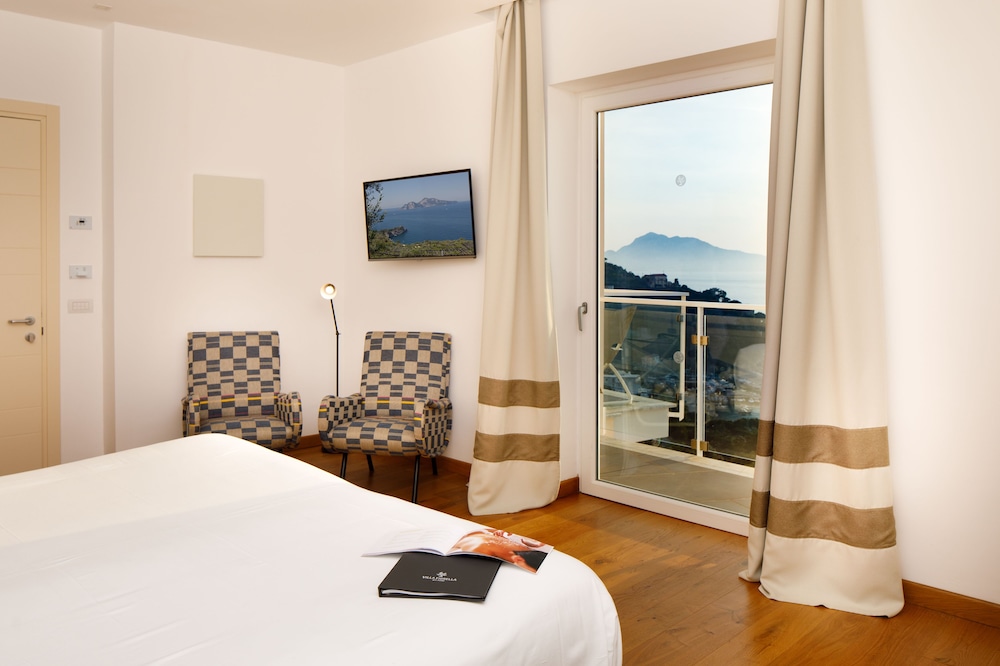 Villa Fiorella Art Hotel 28/80