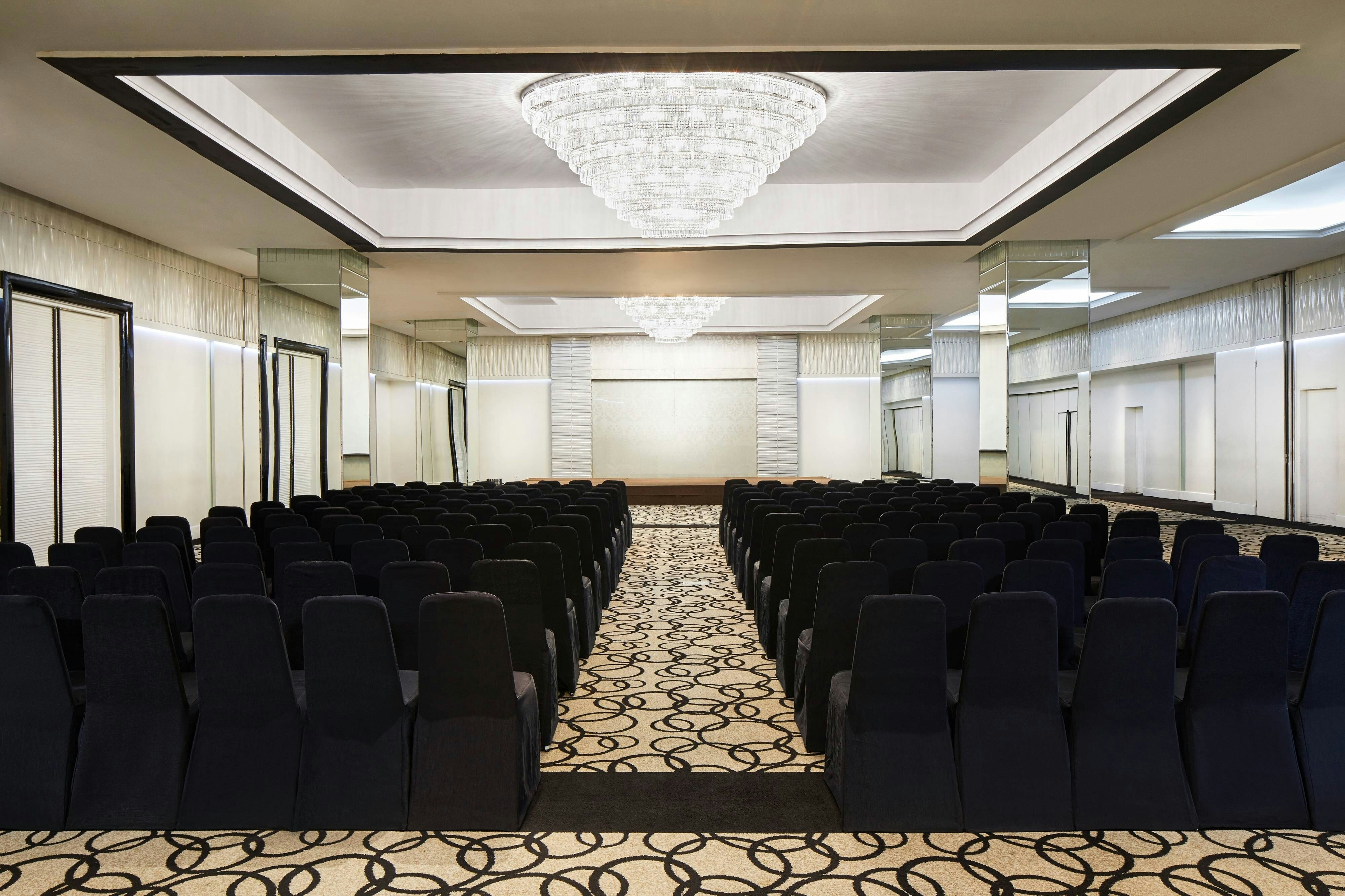 Courtyard By Marriott Bandung Dago 54/57