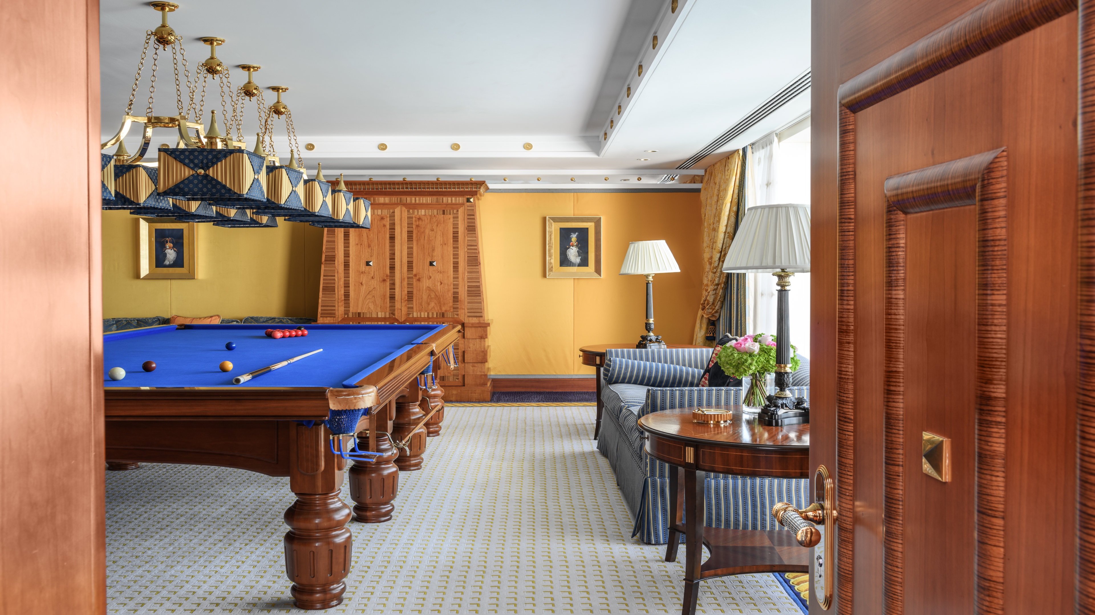 lobby