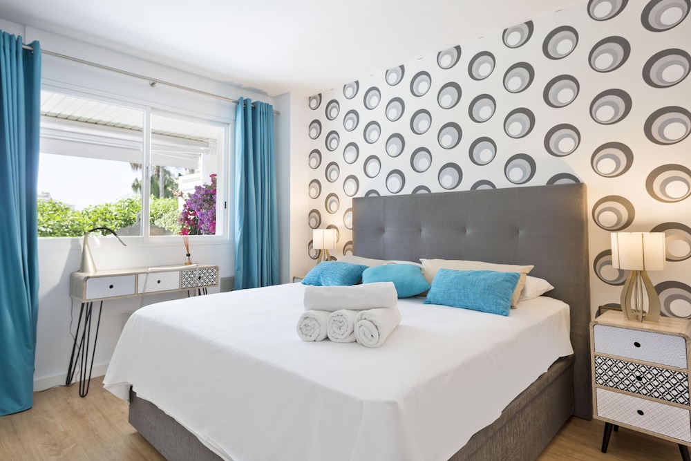 Mediterraneo Sitges Hotel Apartments 8/50