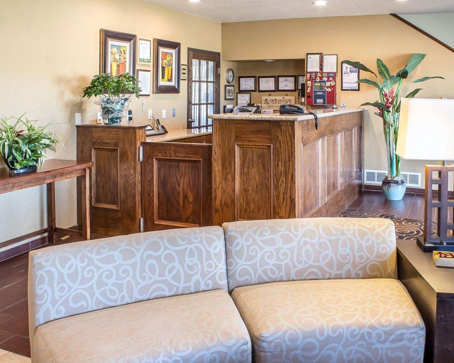 Rodeway Inn & Suites near Okoboji Lake 7/35
