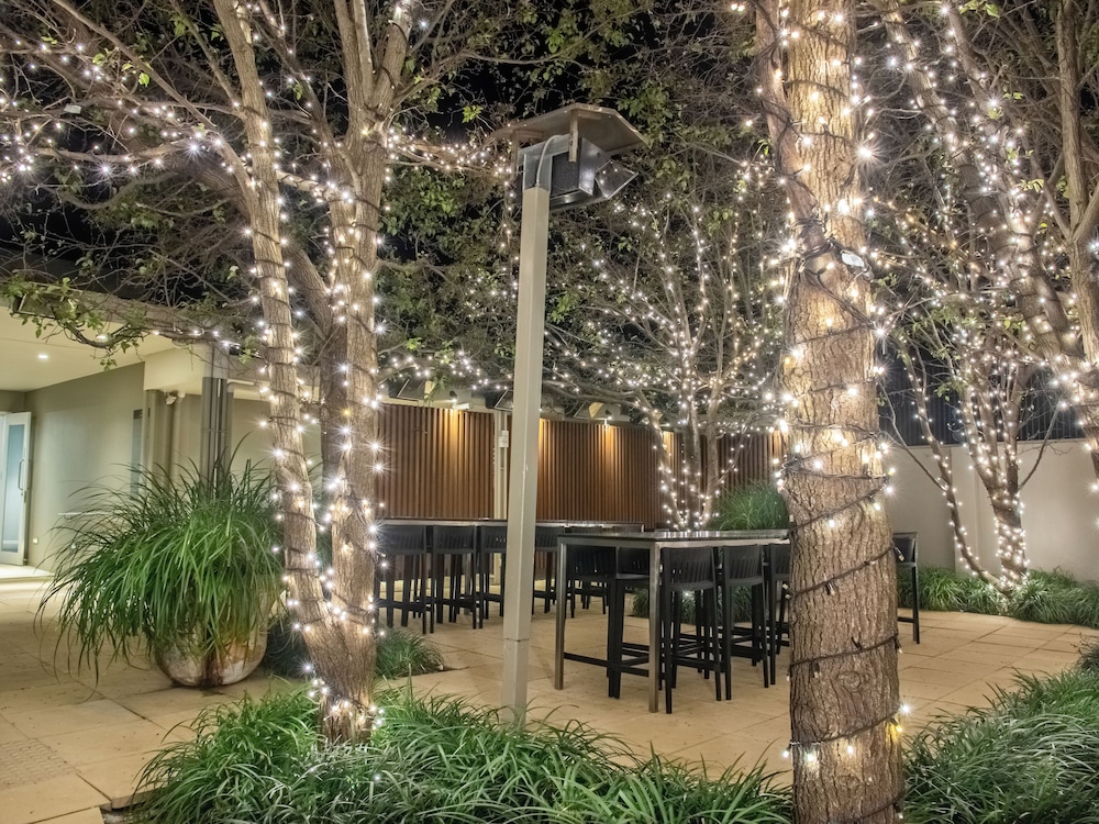 Royal Hotel Randwick 4/70
