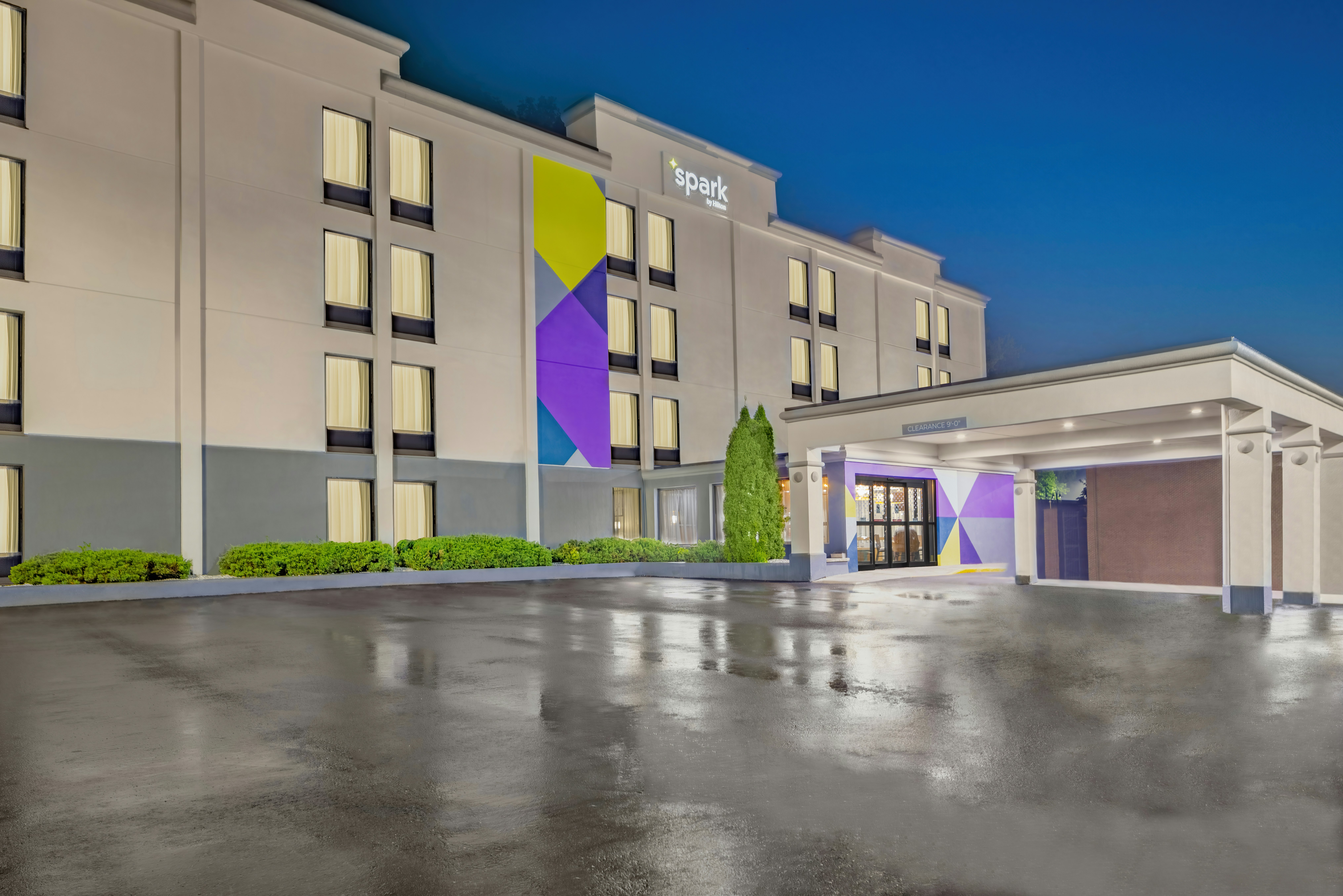 Spark by Hilton Clarks Summit 22/24