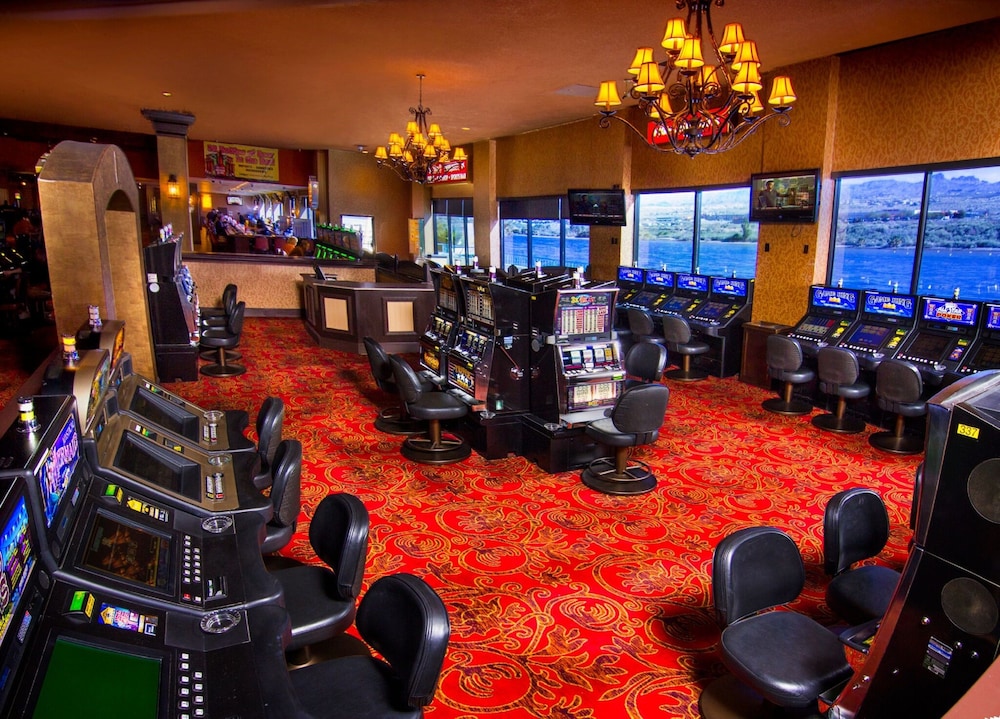 Edgewater Hotel Casino 27/58