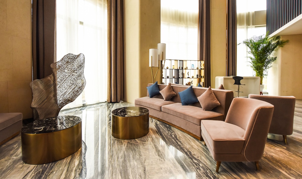 Novotel Zhengzhou Airport 48/68