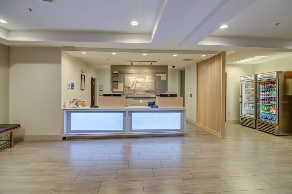 Holiday Inn Express Hotel And Suites Foley 5/75