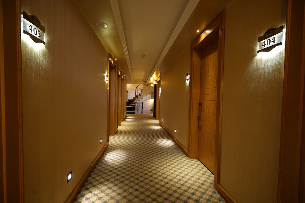 SIDONYA HOTEL 40/66