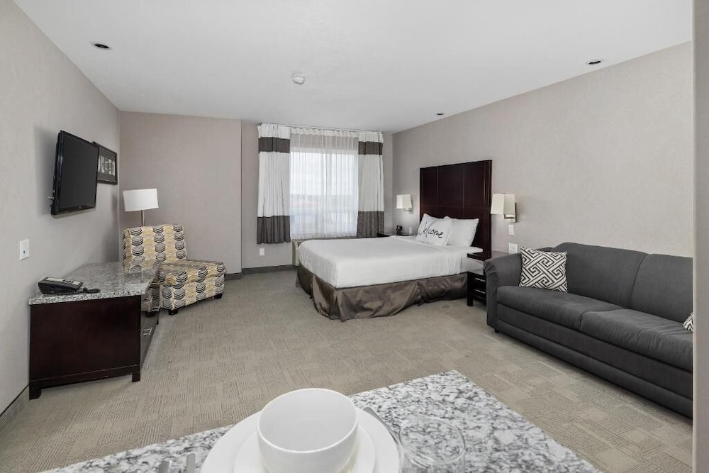 Home Inn Suites Yorkton 41/65