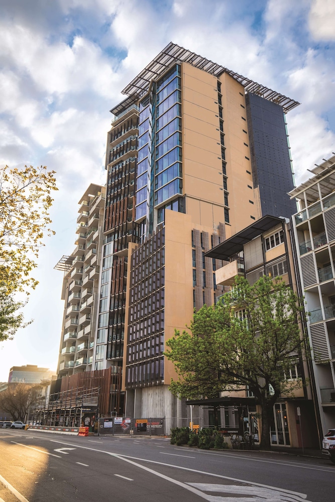 Vibe Hotel Adelaide 42/50