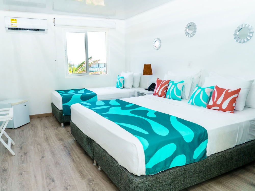 Caribbean Corals By Portofino 25/50
