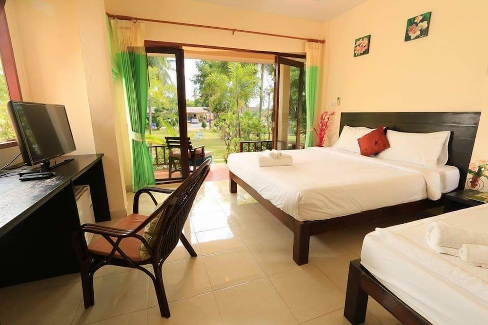 Pranmanee Beach Resort 19/50