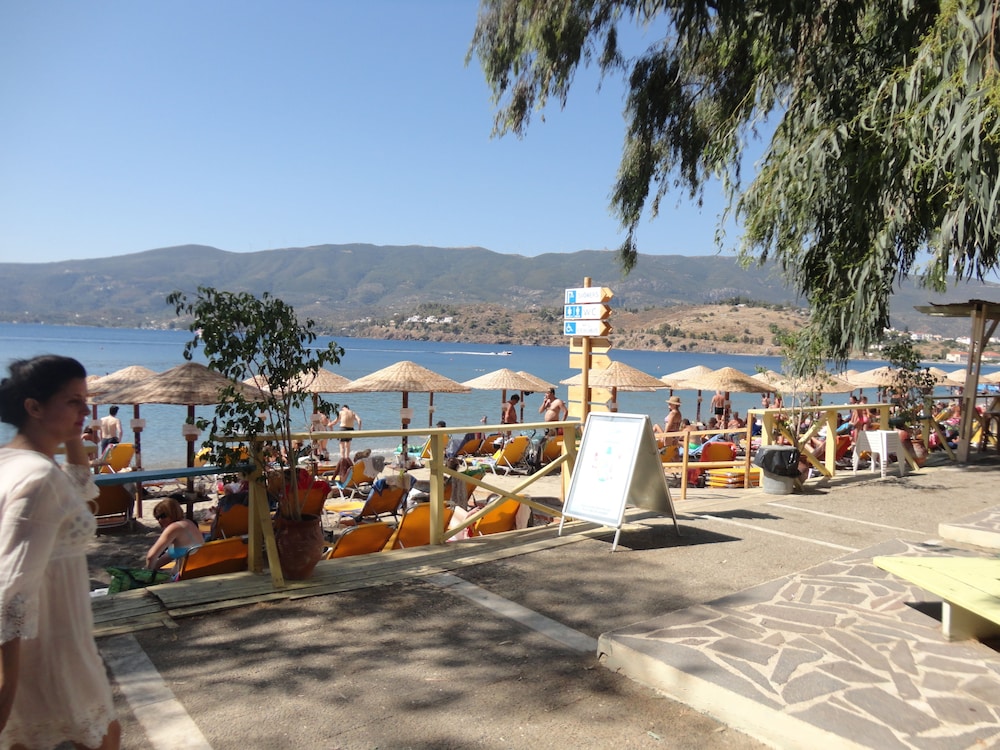 Hotel New Aegli 62/69