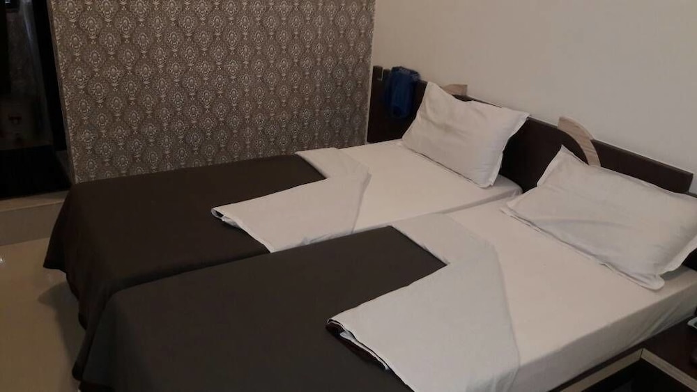 HOTEL NAVI MUMBAI 23/40