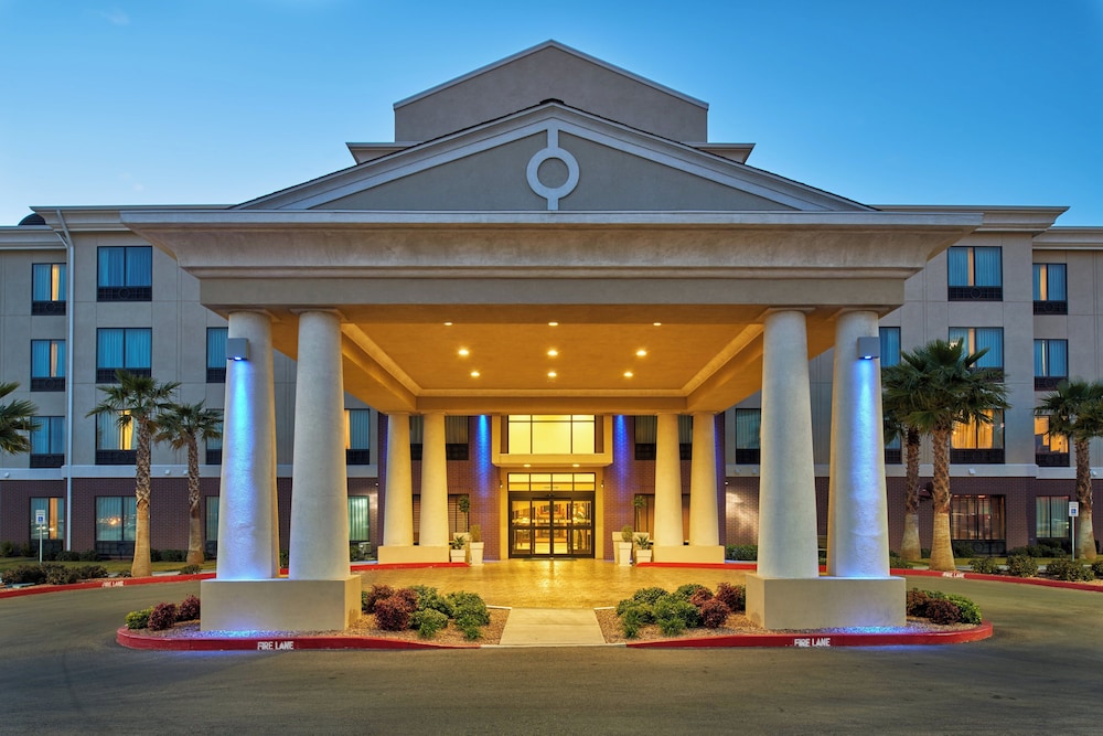 Holiday Inn Express Hotel and Suites El Paso Airport Area 2/64