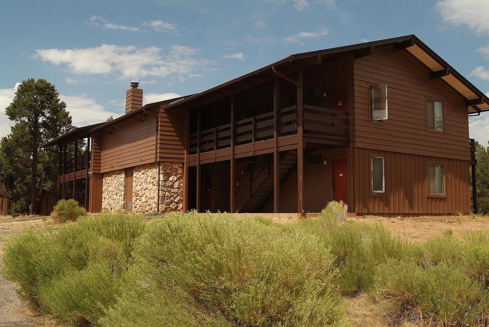 Maswik Lodge North 8/41