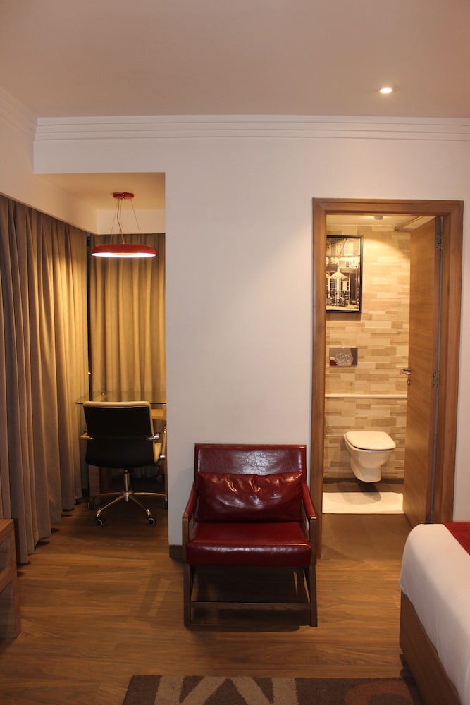 Jk Rooms 118 Urban Hermitage 27/50