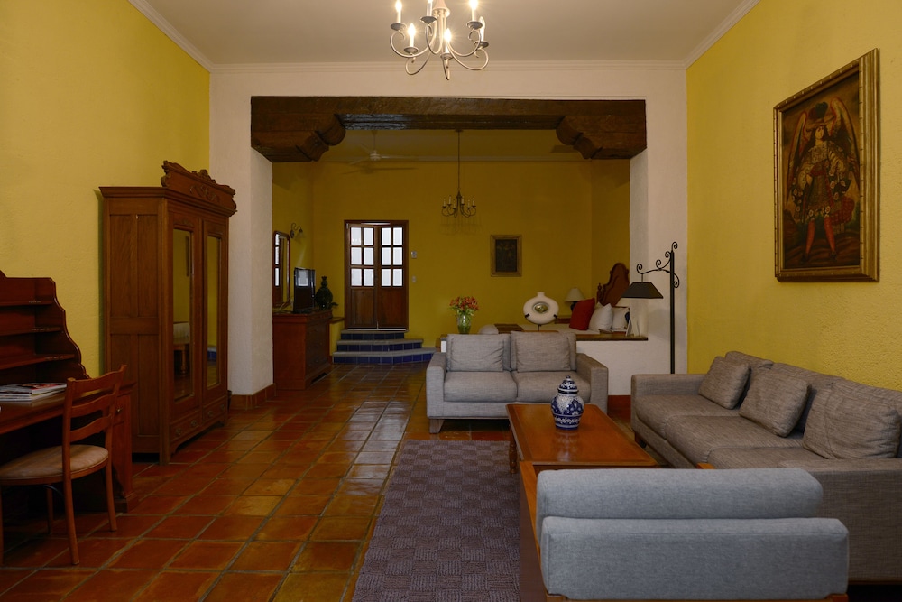 Los Juaninos Hotel 38/71