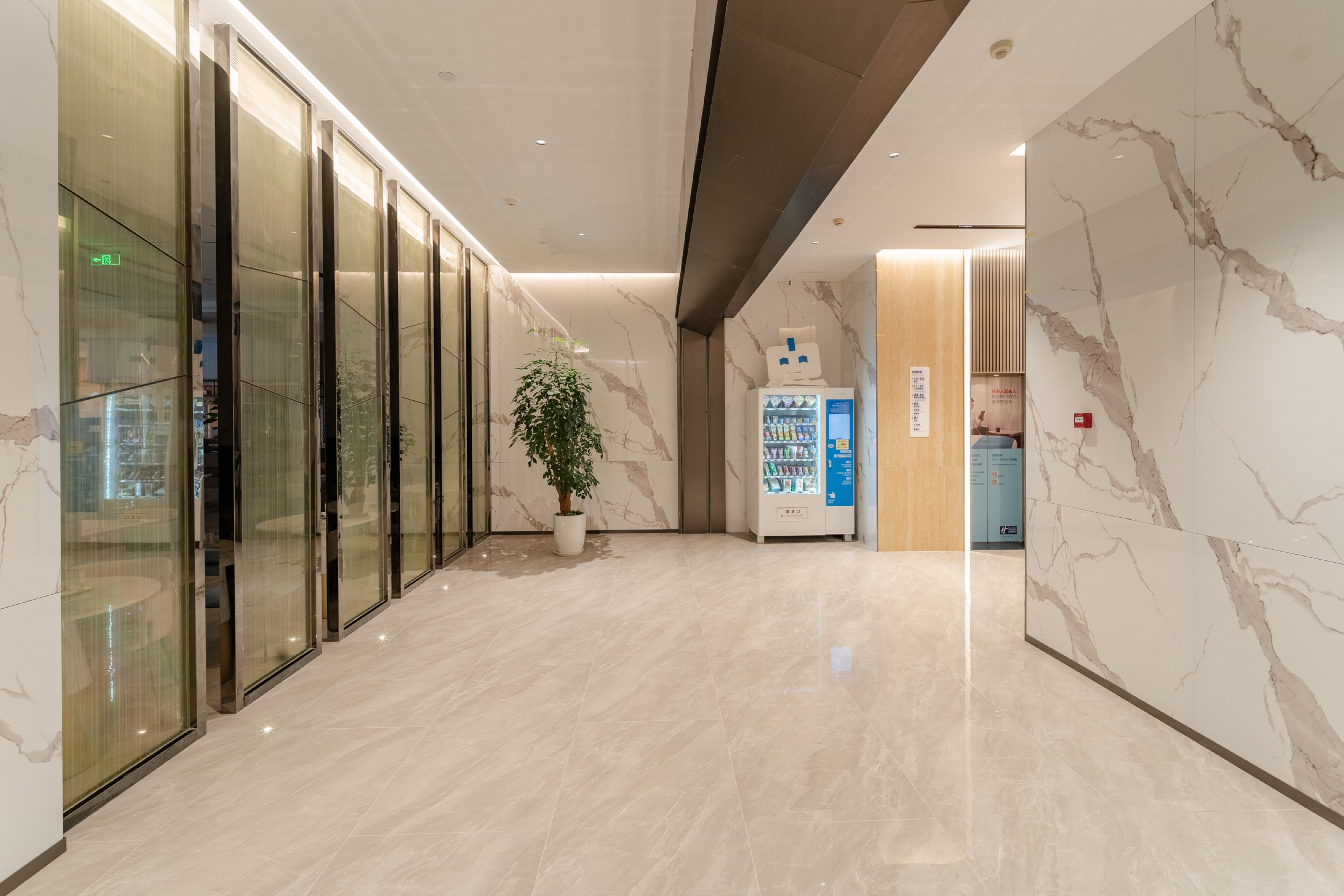 HOLIDAY INN EXPRESS HEFEI DOWNTOWN 23/80