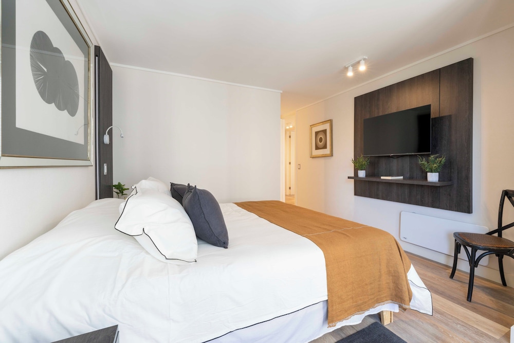 APART HOTEL SPOT SUITES 17/50