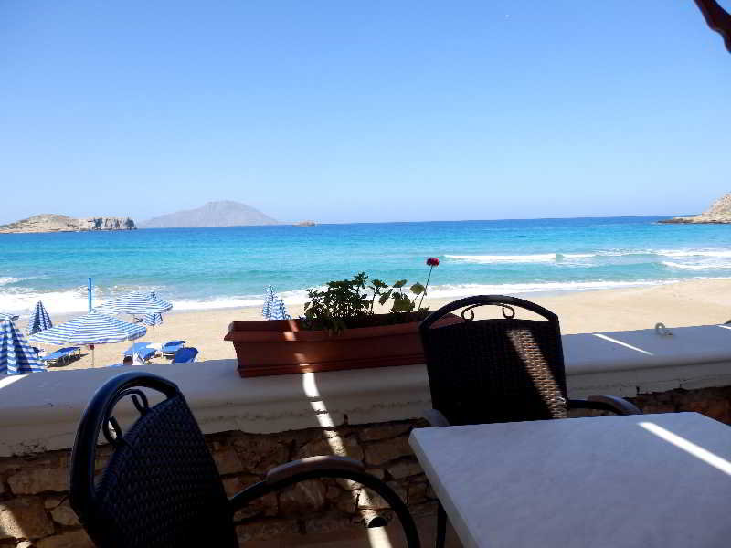 Royal Beach Hotel 40/53