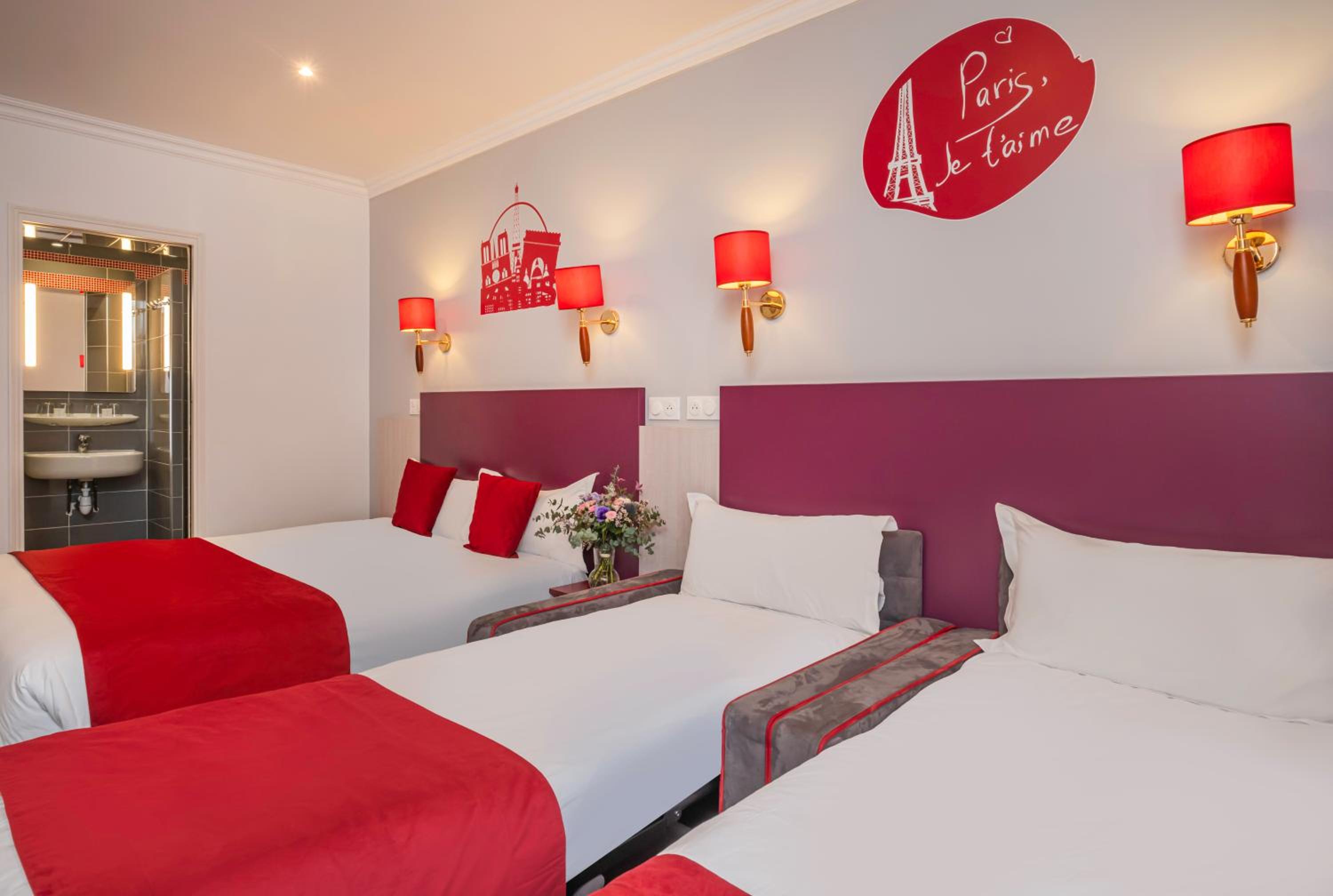 Room at GRAND HOTEL DE TURIN, PARIS
