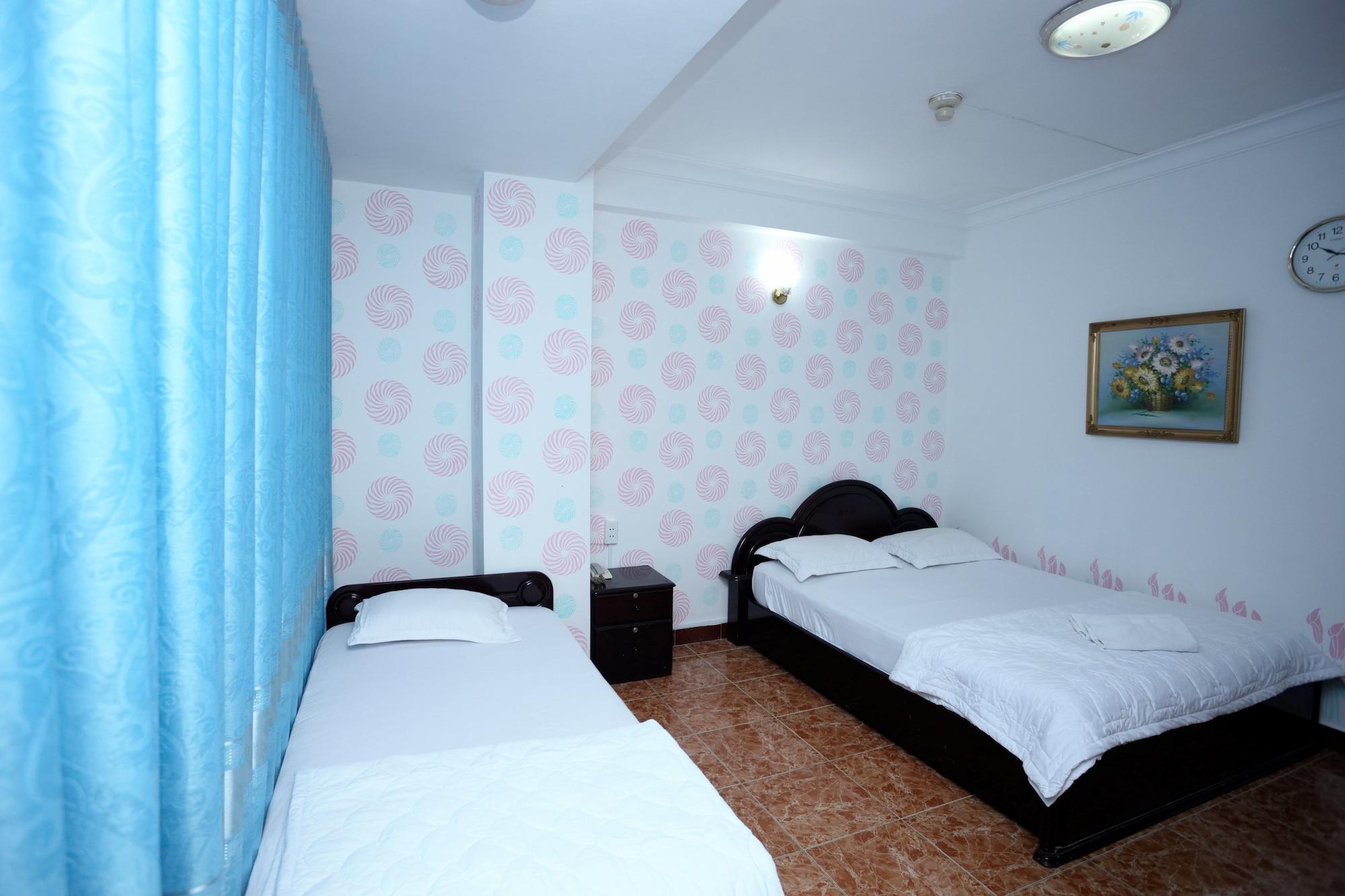 Thanh Lan Hotel 11/98