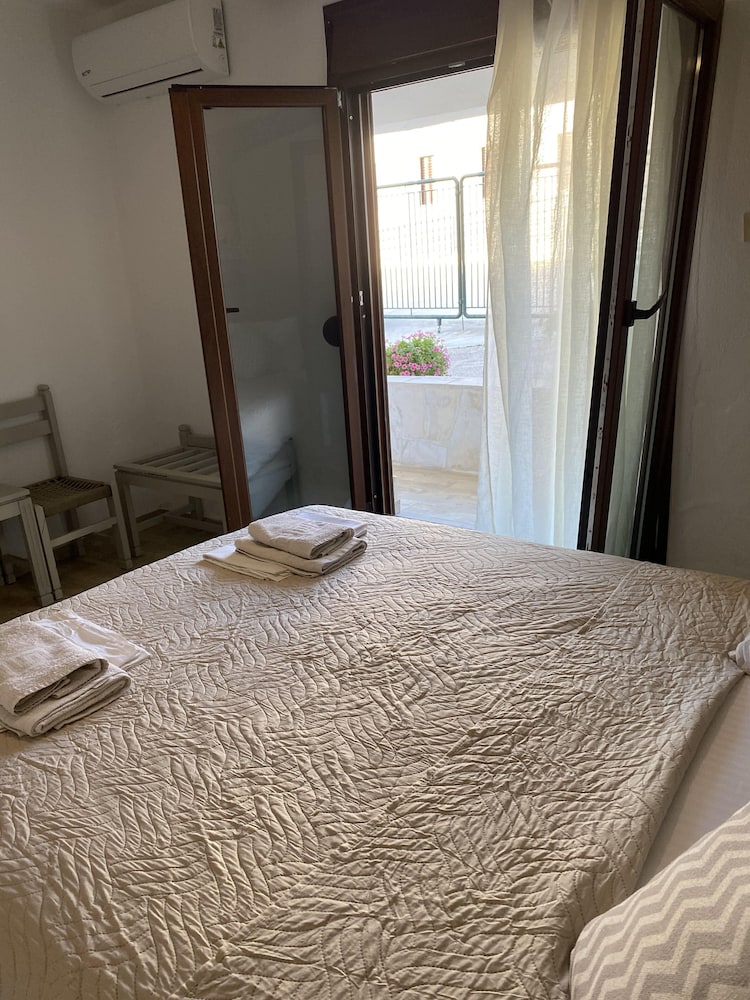 Kasteli Studios and Apartments 22/49