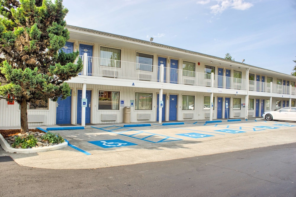 Motel6 Seattle, WA - South in SEATAC - WA