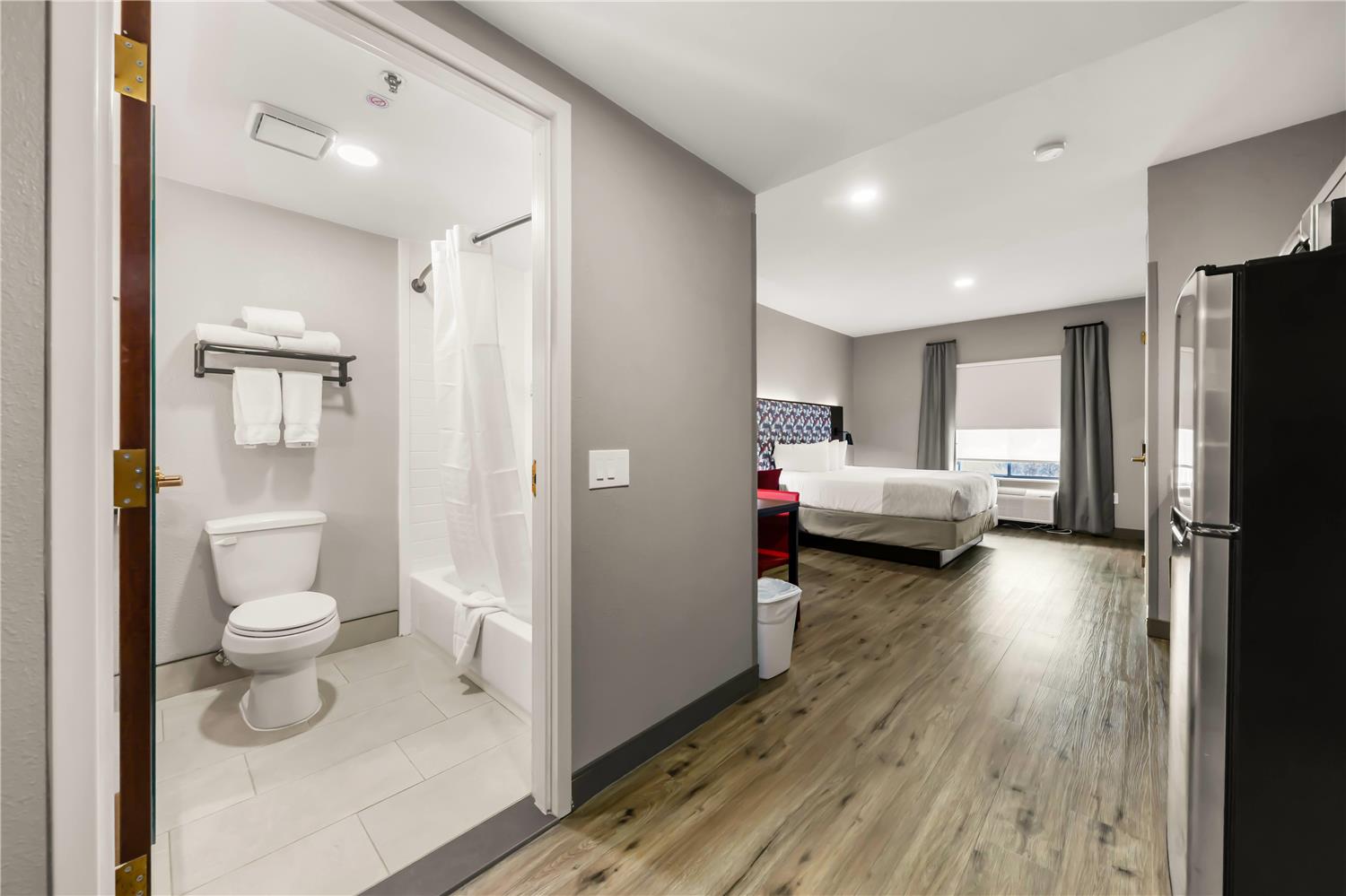 Hawthorn Suites By Wyndham College Station 54/60