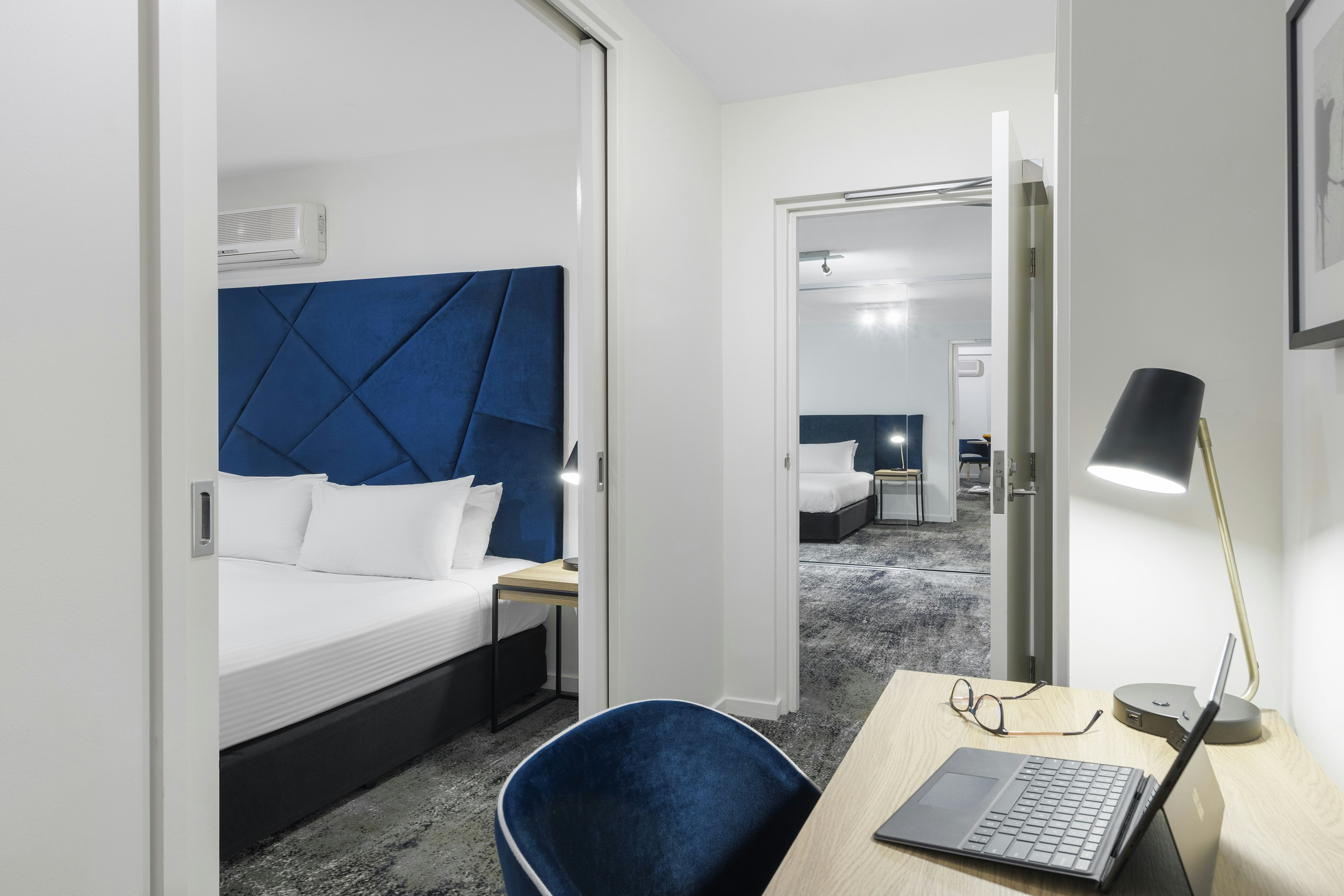 Brady Apartment Hotel Flinders Street 22/22