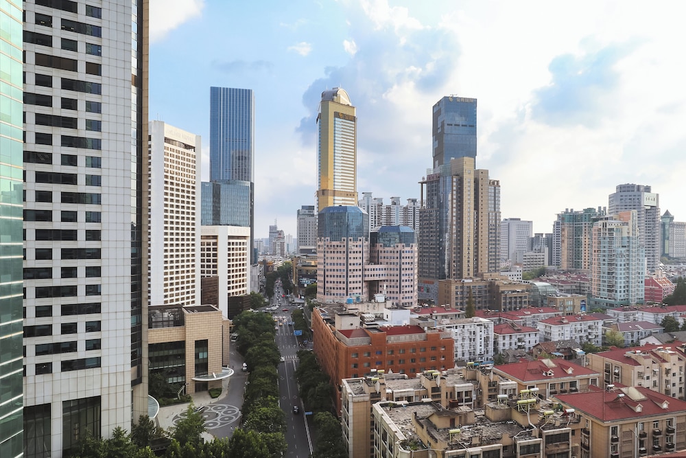 Mingri Hotel 24/32